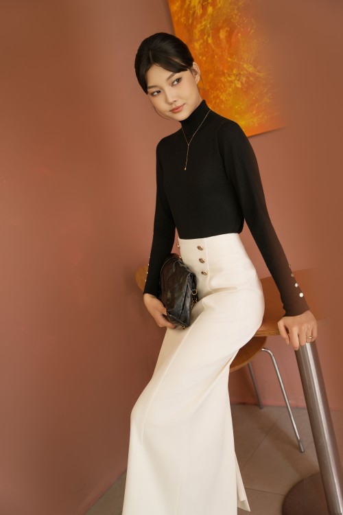 Sixdo Black Knit Turtleneck